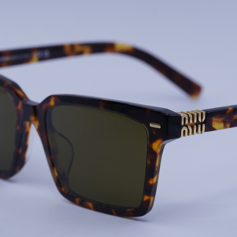 Miu Miu MU13ZSF Rectangle Sunglasses