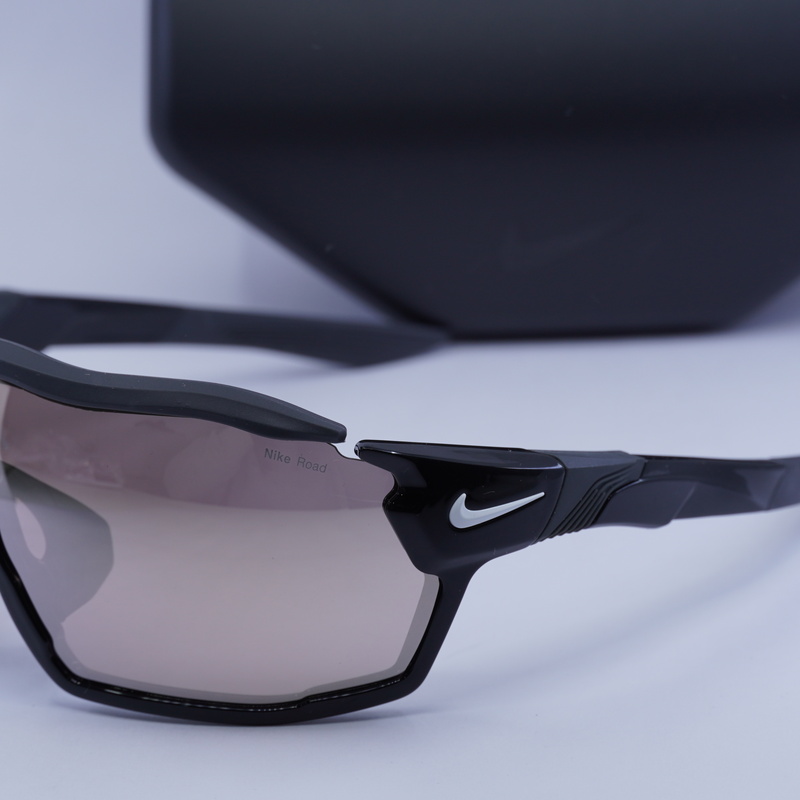 Nike NIKESHOWXRUSHTEAMFD1887 Shield Sunglasses