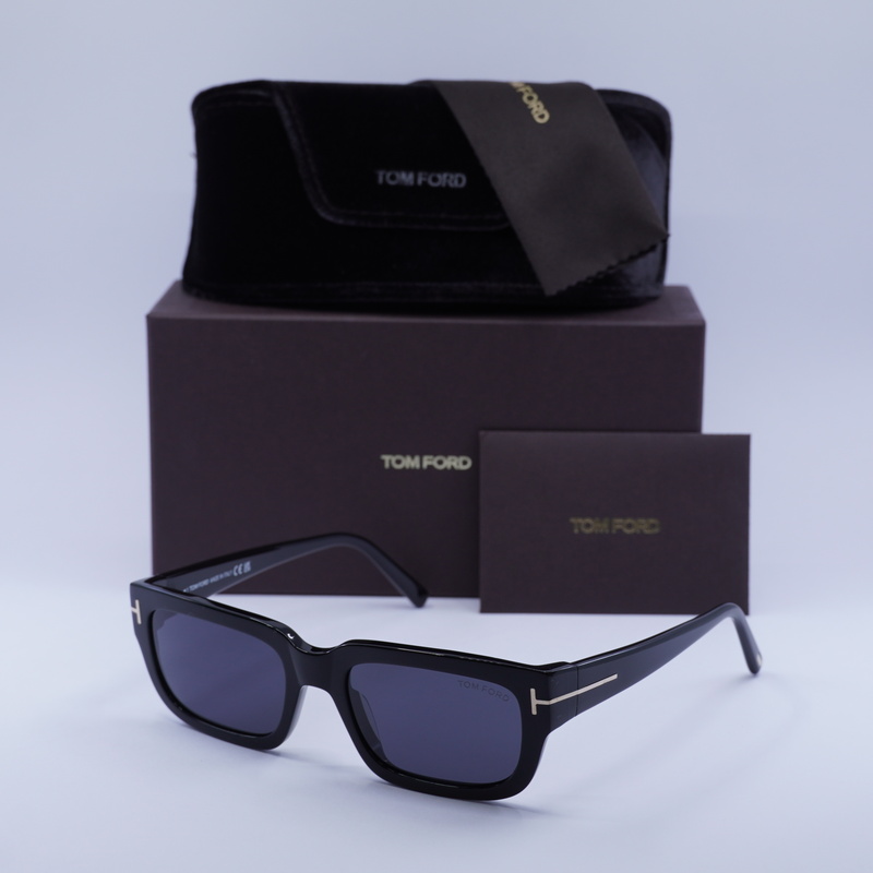 Tom Ford FT1075 Rectangle Sunglasses