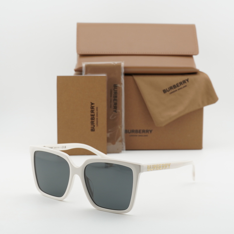 Burberry BE4411D Square Sunglasses