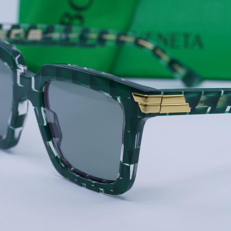 Bottega Veneta BV1005S Square Sunglasses