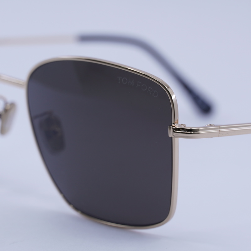 Tom Ford FT0953-D Cat Eye Sunglasses