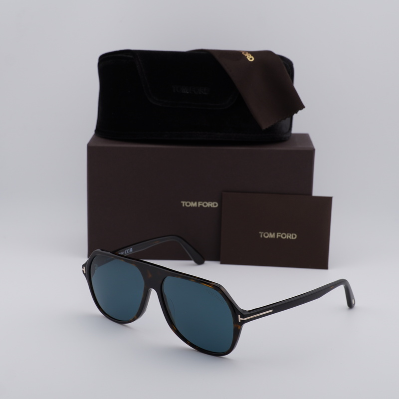 Tom Ford FT0934 Aviator Sunglasses