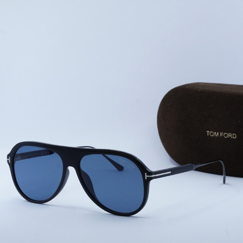 Tom Ford FT0624 Aviator Sunglasses