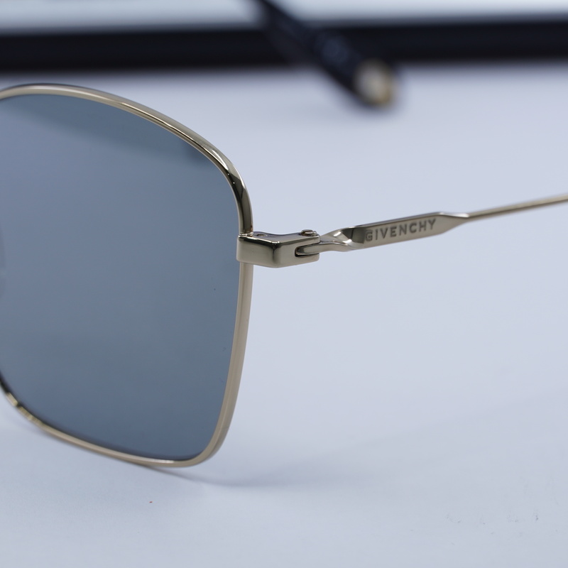 Givenchy GV7092/S Square Sunglasses