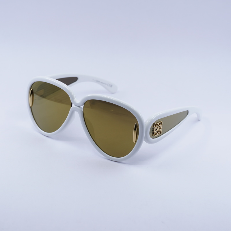 Loewe LW40132I Aviator Sunglasses