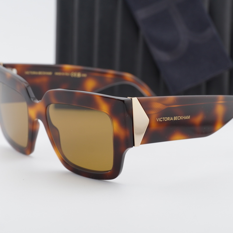 Victoria Beckham VB667S Square Sunglasses
