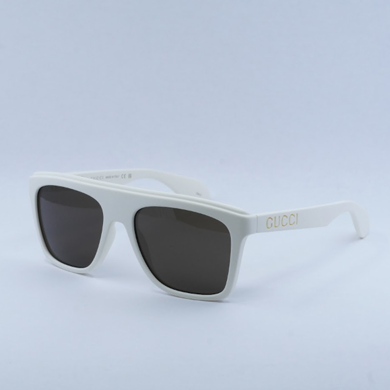 Gucci GG1570S Square Sunglasses