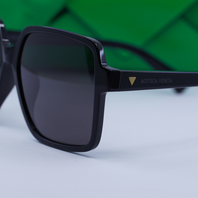 Bottega Veneta BV1317SK Square Sunglasses