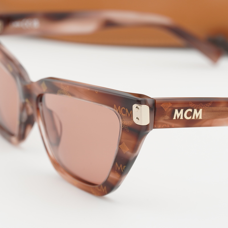 MCM MW0010 Cat Eye Sunglasses