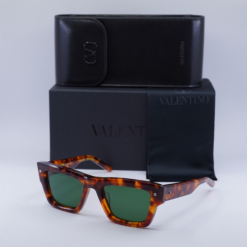Valentino VLS-106 Square Sunglasses