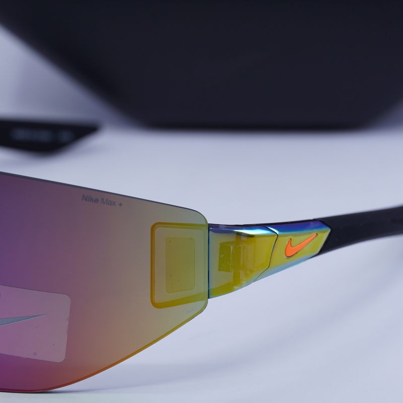 Nike NIKEATHENAEDGEIB3517X Shield Sunglasses