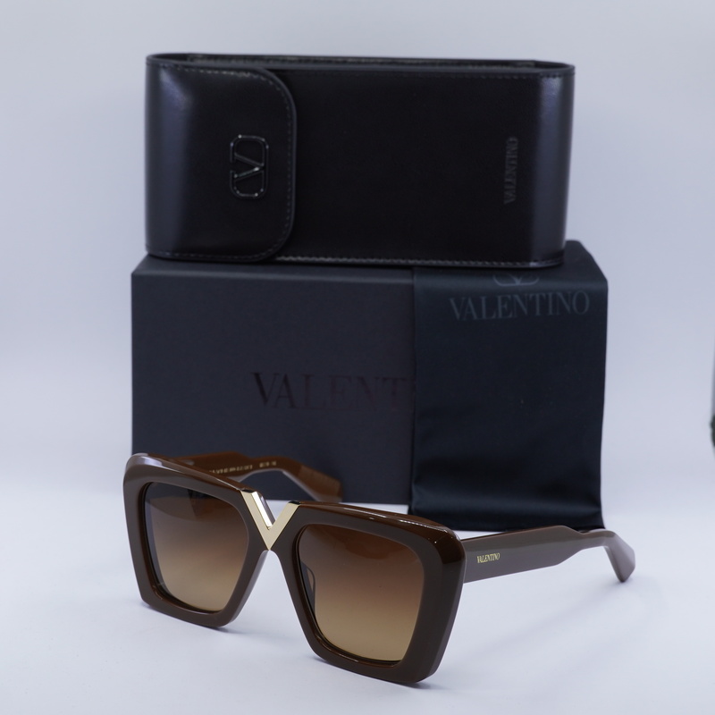 Valentino VLS-161 Square Sunglasses