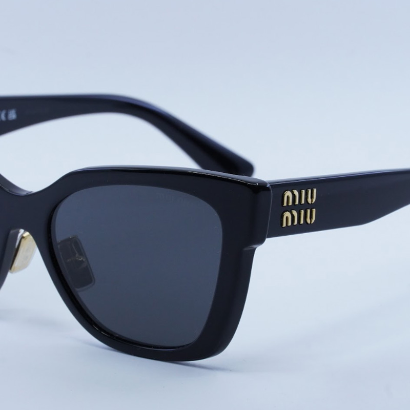 Miu Miu MU02ZS Square Sunglasses