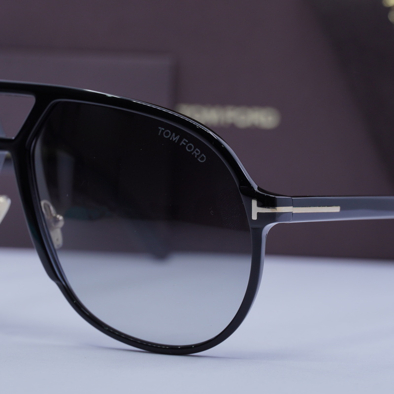 Tom Ford FT1061 Aviator Sunglasses