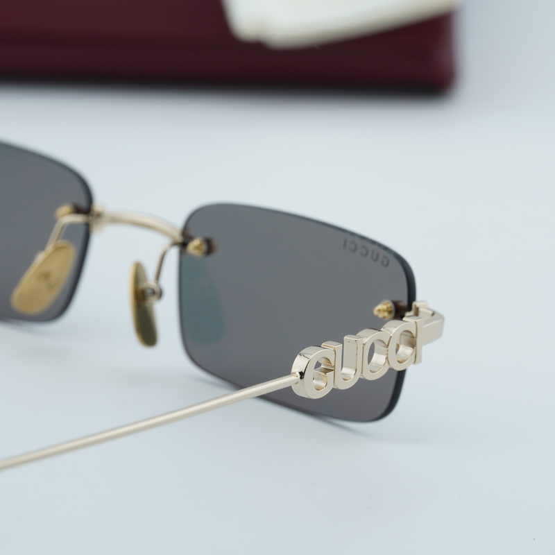 Gucci GG1808S Rectangle Sunglasses