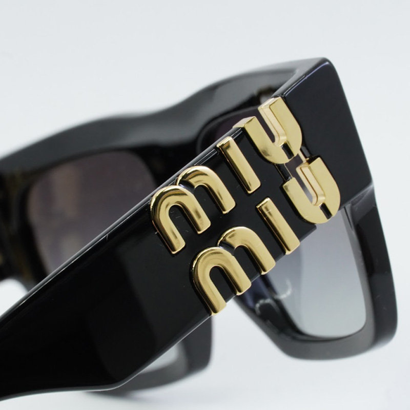 Miu Miu MU10WS Square Sunglasses