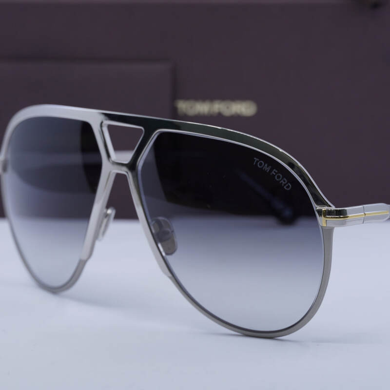 Tom Ford FT1060 Aviator Sunglasses