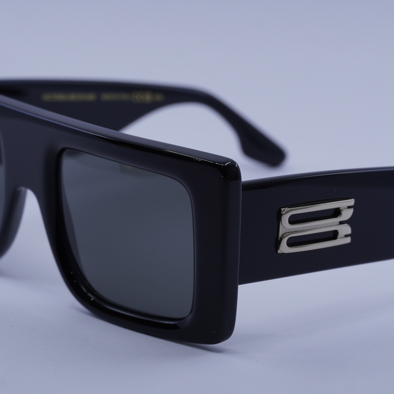 Victoria Beckham VB677S Square Sunglasses