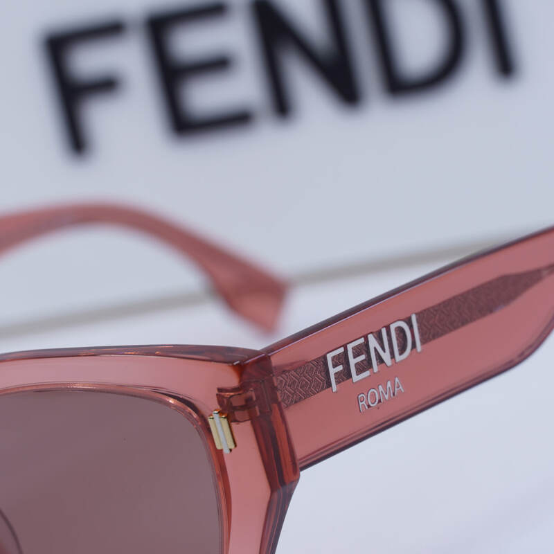 Fendi FE40100I Square Sunglasses