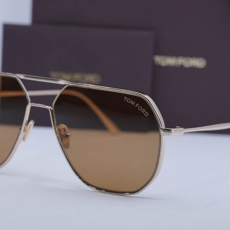 Tom Ford FT0852 Aviator Sunglasses