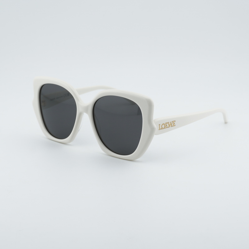 Loewe LW40133I Cat Eye Sunglasses