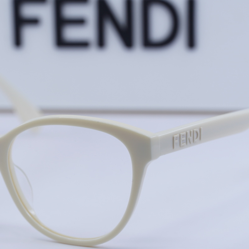 Fendi FE50024I Cat Eye Eyeglasses