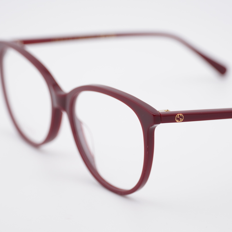 Gucci GG0550O Cat Eye Eyeglasses