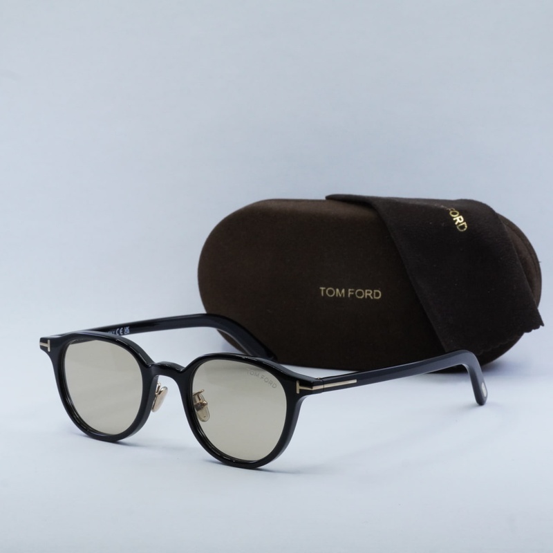 Tom Ford FT0977-D Round Sunglasses