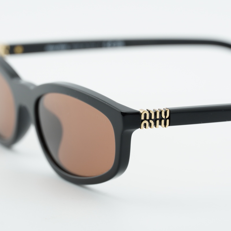 Miu Miu MUA06S Rectangle Sunglasses