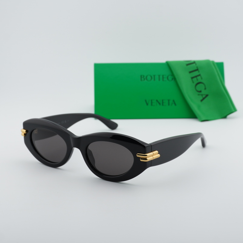 Bottega Veneta BV1322S Cat Eye Sunglasses