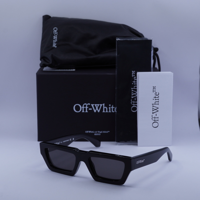 Off-White OERI129MANCHESTER Rectangle Sunglasses