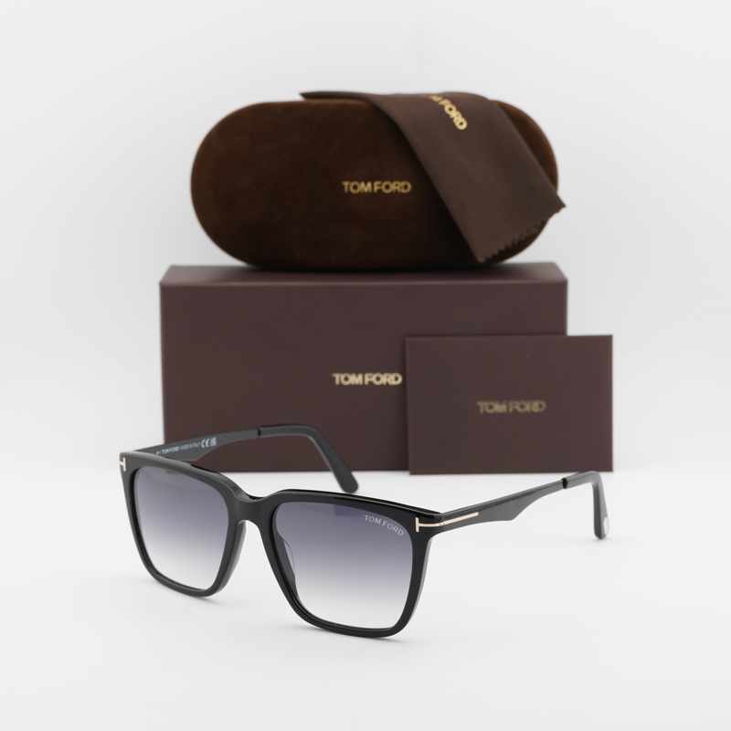 Tom Ford FT0862 Square Sunglasses