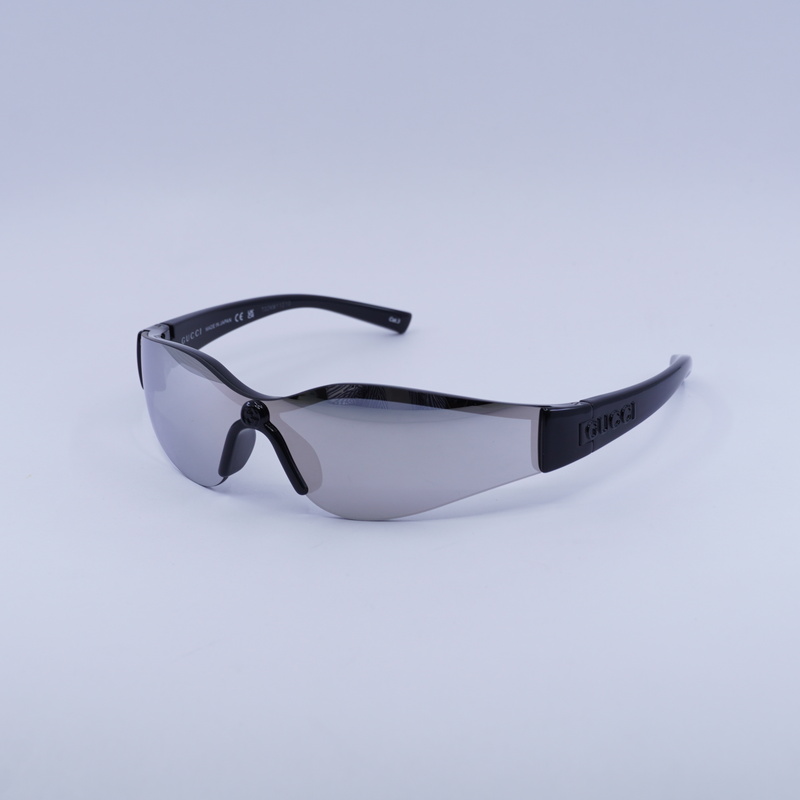 Gucci GG1651S Shield Sunglasses