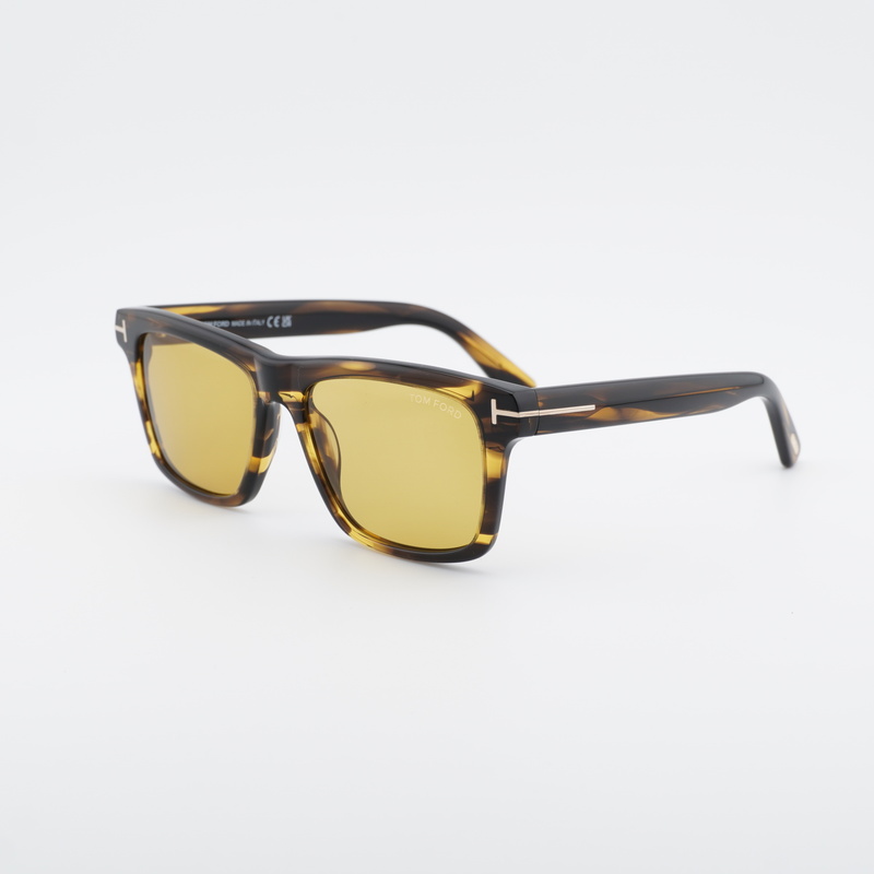 Tom Ford FT0906 Square Sunglasses