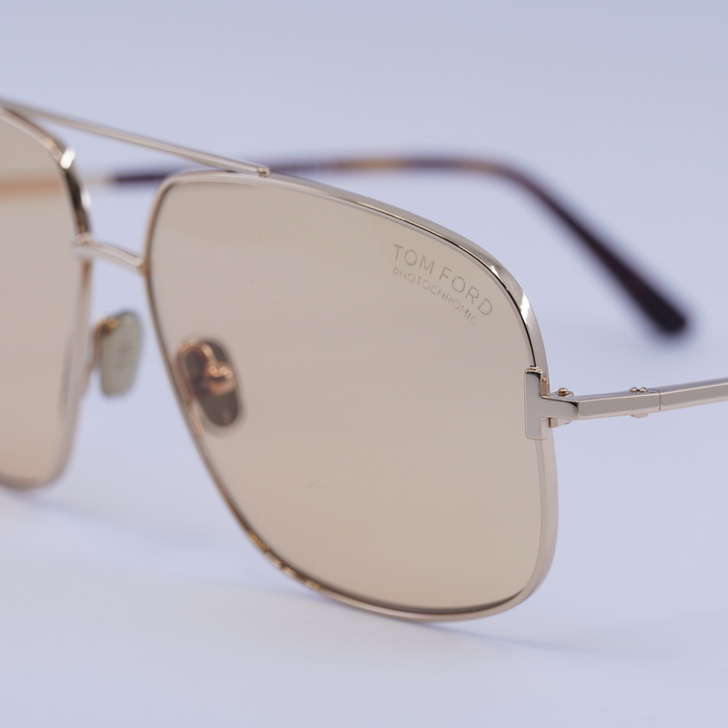 Tom Ford FT1096 Aviator Sunglasses
