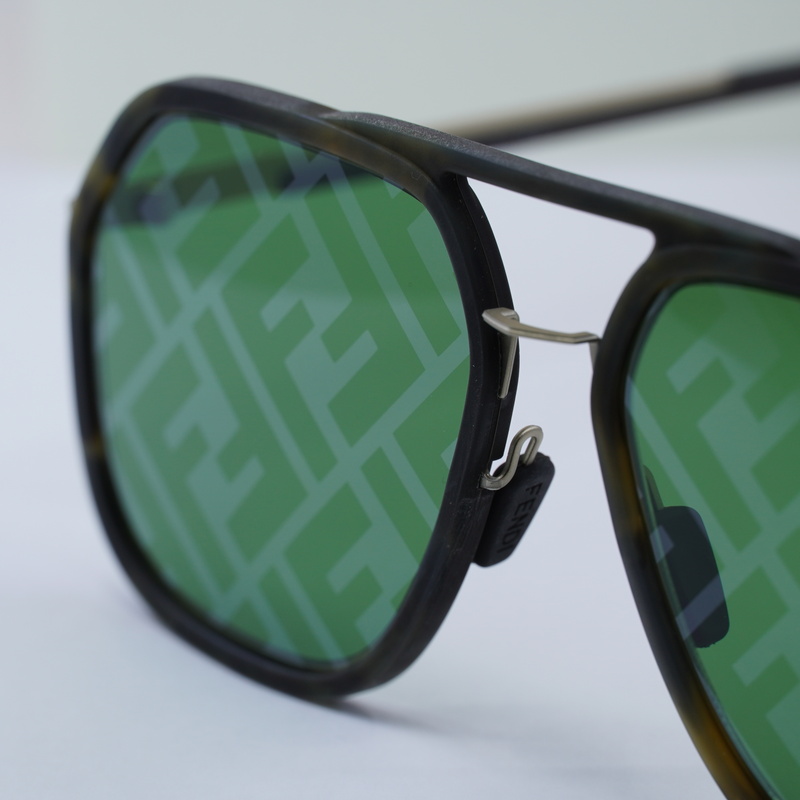 Fendi FE40041U Aviator Sunglasses
