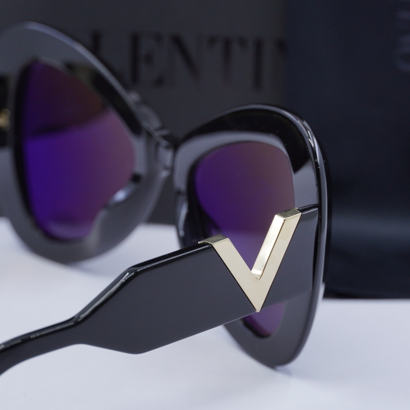 Valentino VLS-138 Butterfly Sunglasses