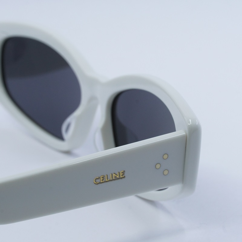 Celine CL40252I Cat Eye Sunglasses