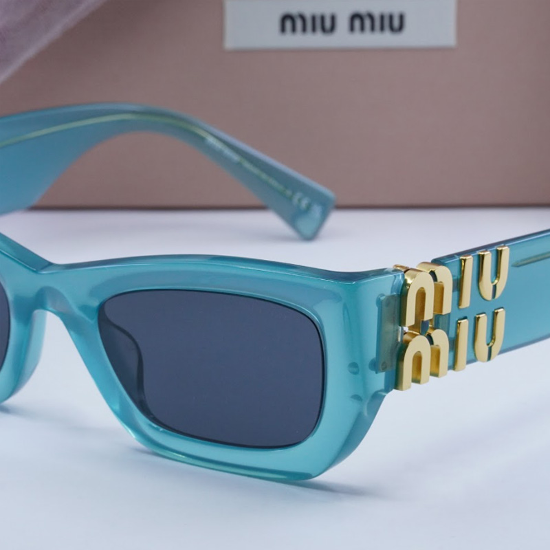 Miu Miu MU09WS Cat Eye Sunglasses
