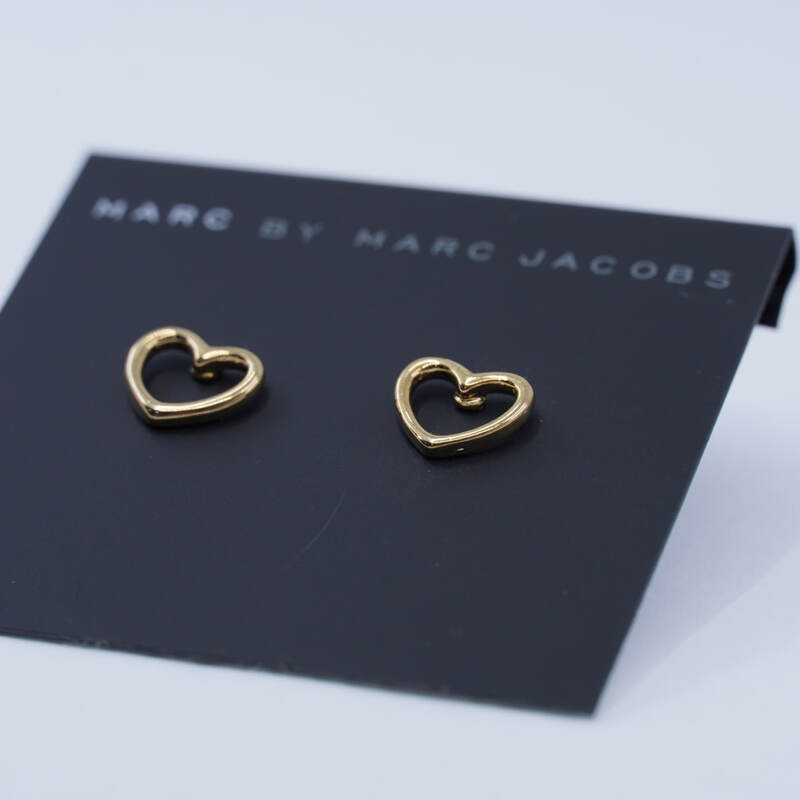 Marc Jacobs M3PE 389