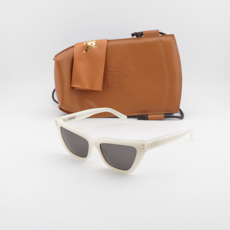 MCM MW0010 Cat Eye Sunglasses