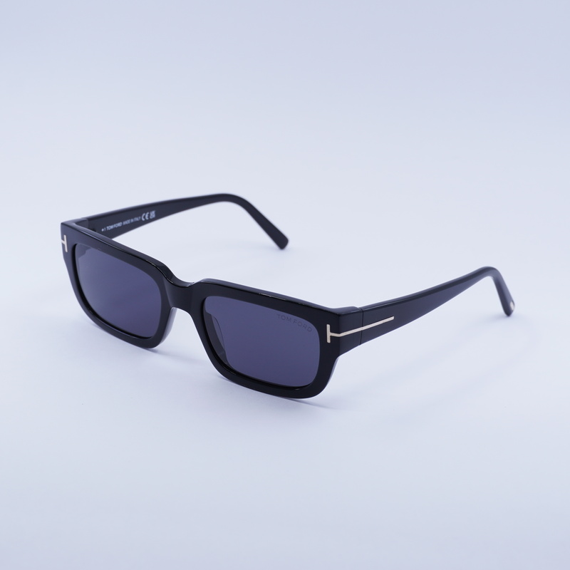 Tom Ford FT1075 Rectangle Sunglasses