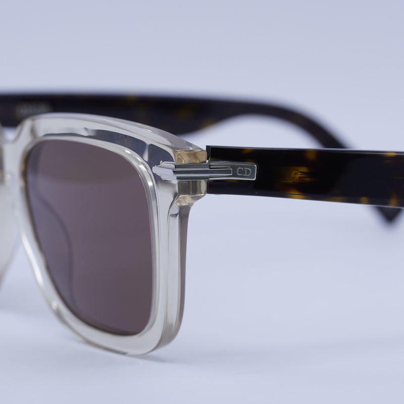 Dior DIORBLACKSUITS10I Square Sunglasses