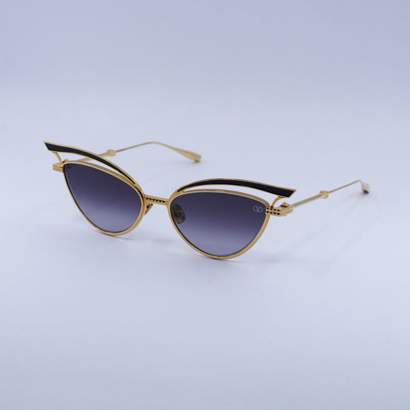 Valentino VLS-118 Cat Eye Sunglasses