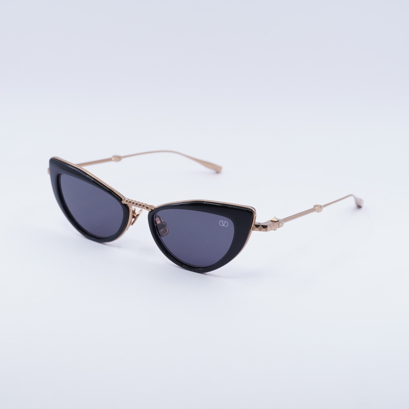 Valentino VLS-102 Cat Eye Sunglasses