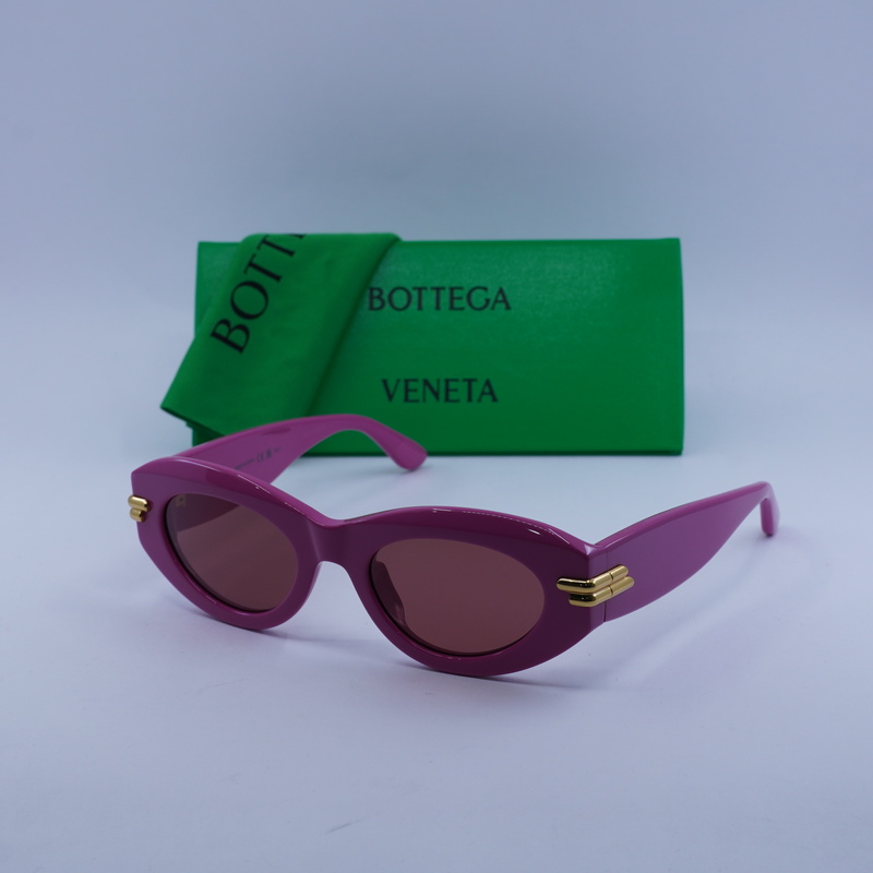 Bottega Veneta BV1322S Cat Eye Sunglasses