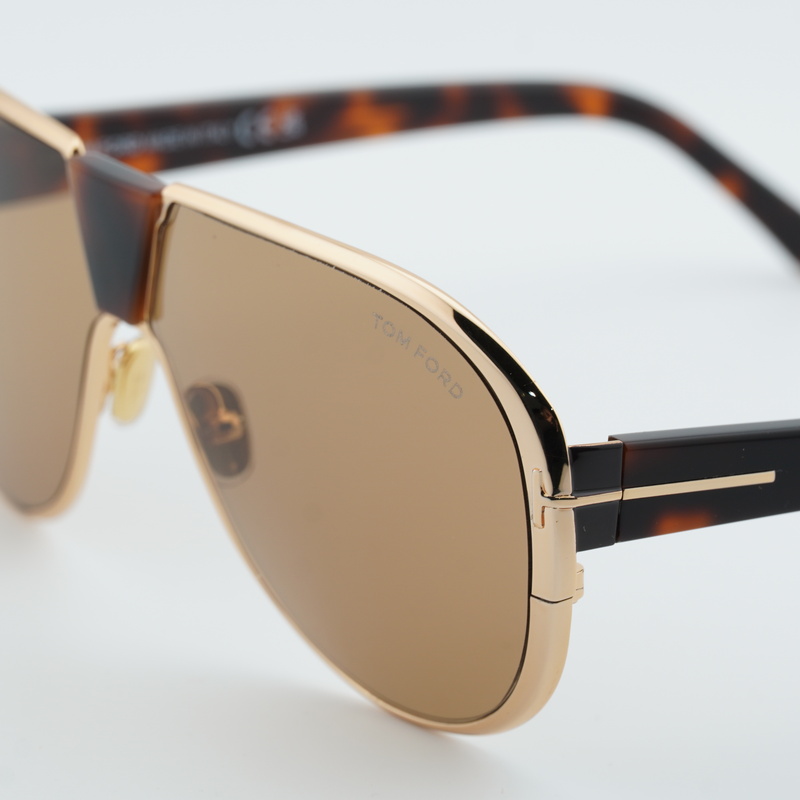 Tom Ford FT1072 Aviator Sunglasses