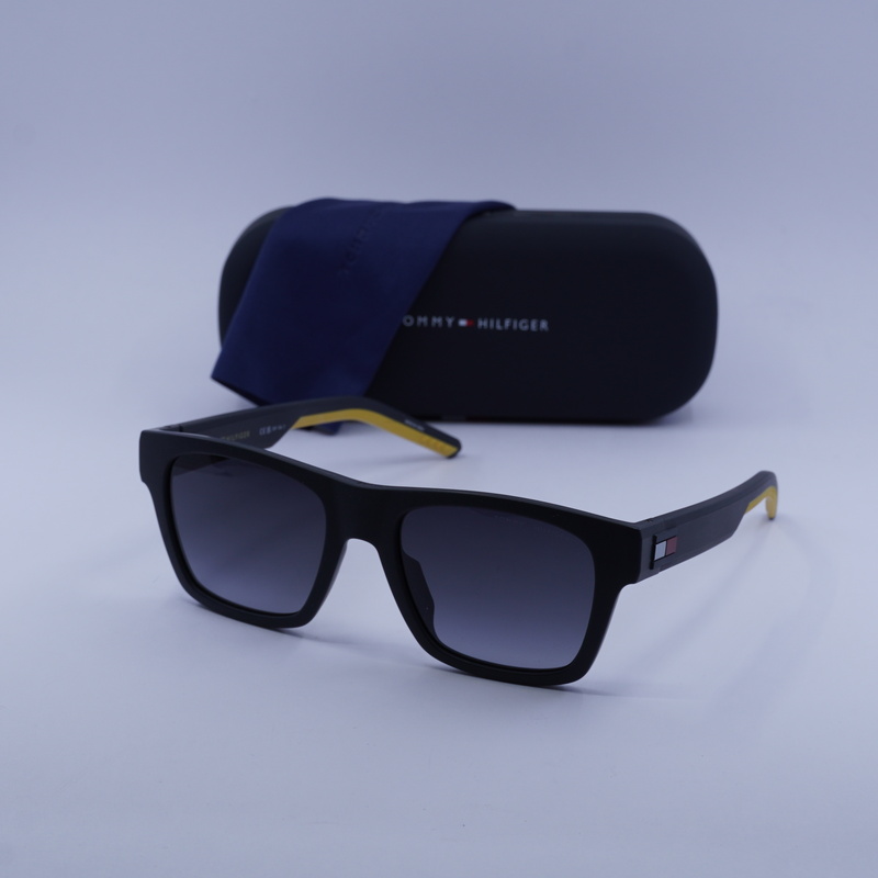 Tommy Hilfiger TH1975/S Square Sunglasses