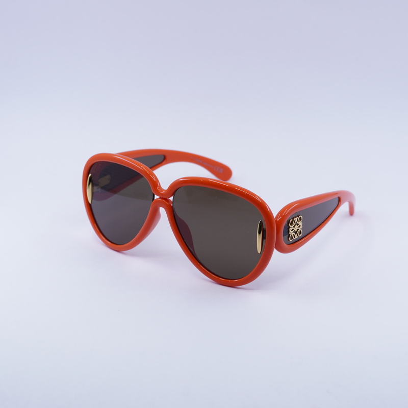 Loewe LW40132I Aviator Sunglasses